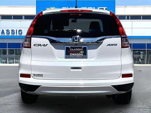 Used 2015 Honda CR-V EX image 4
