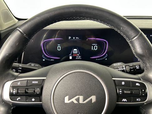 Used 2023 Kia Sportage EX image 13