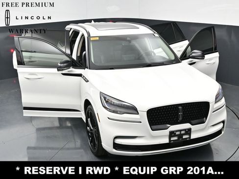 Used 2023 Lincoln Aviator Reserve w/ Equipment Group 201A RWD image 34