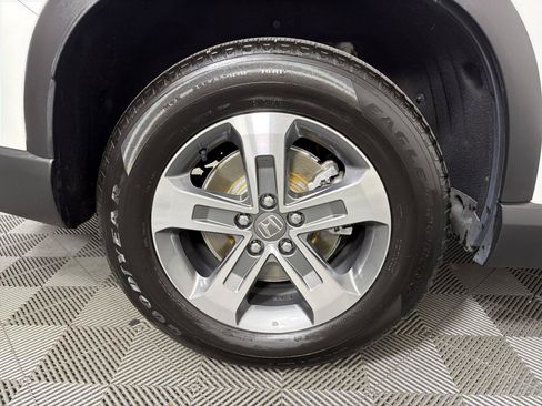 Used 2025 Honda Pilot EX-L image 15