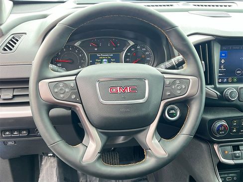 Used 2024 GMC Terrain AT4 w/ Infotainment Package II image 11