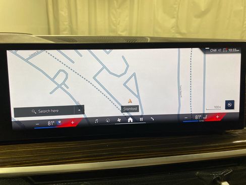 Used 2025 BMW X7 xDrive40i w/ M Sport Package image 15