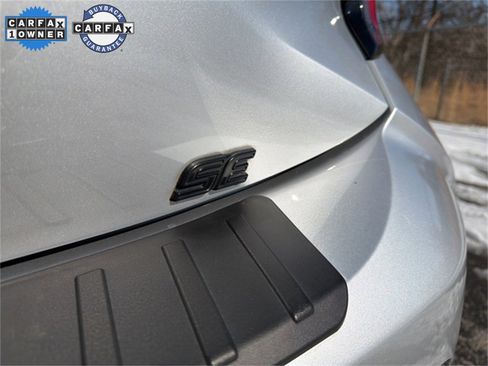 Used 2024 Toyota Corolla SE w/ SE Package image 17
