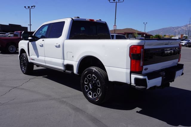 Used 2025 Ford F350 Platinum AWD/4WD image 9