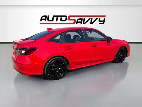 Used 2025 Honda Civic Sport image 7