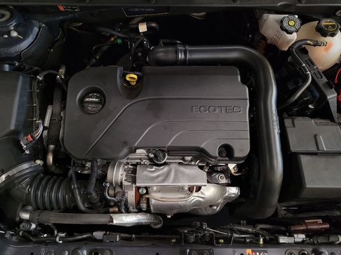Used 2025 Chevrolet Malibu LT FWD image 30