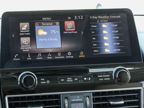 Used 2022 Nissan Armada Platinum w/ Captain's Chairs Package AWD/4WD image 15