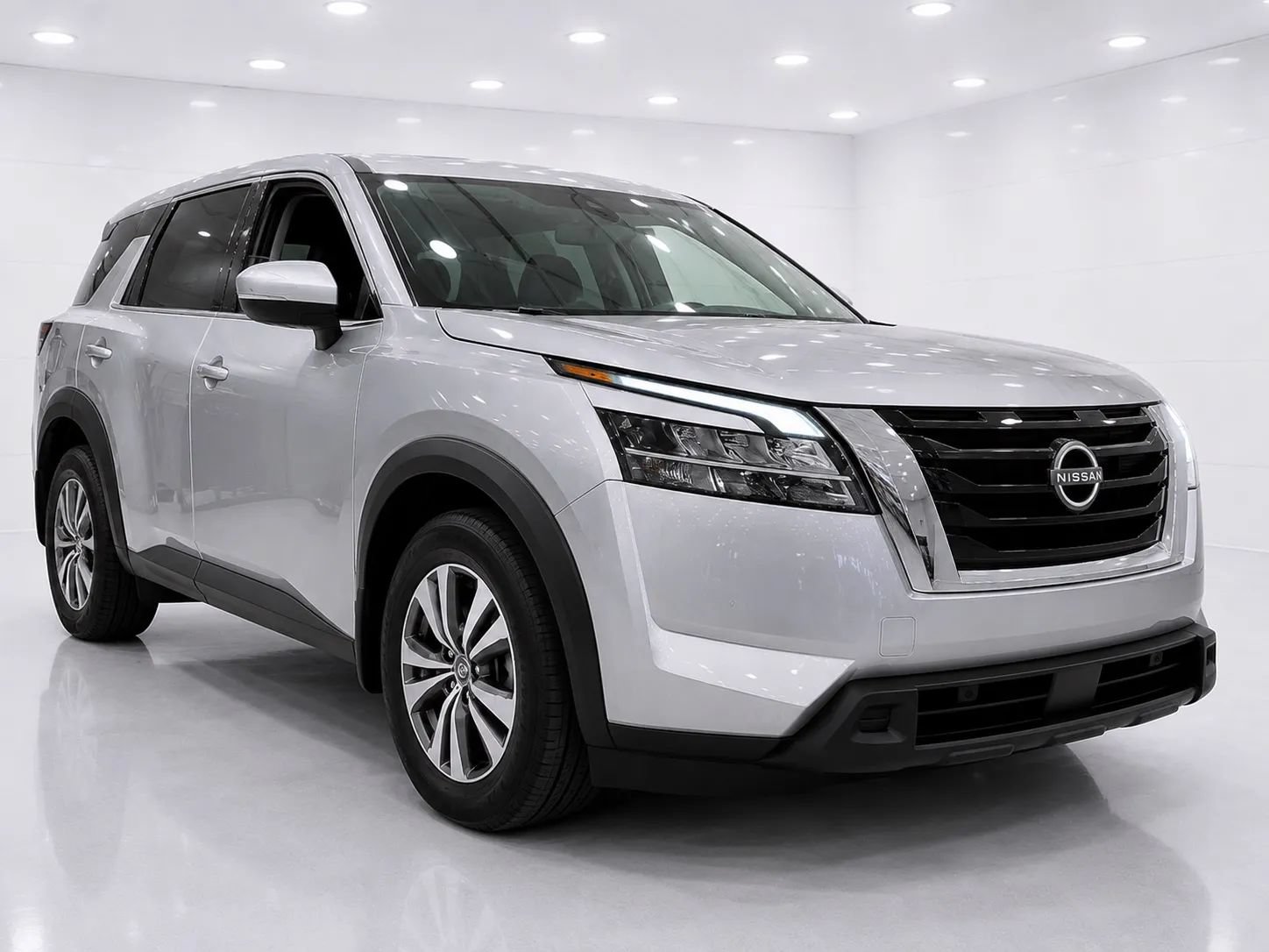 Used 2024 Nissan Pathfinder S AWD/4WD image 7