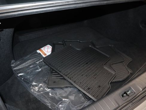 Certified 2023 Nissan Sentra SR w/ SR Premium Package image 18