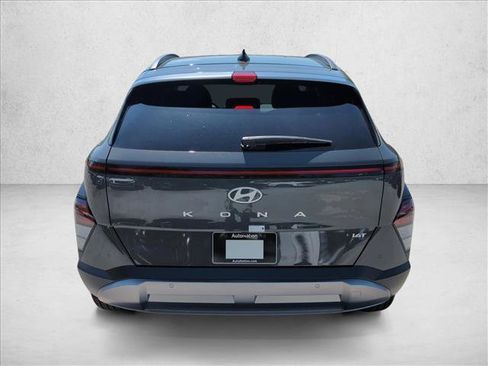 New 2026 Hyundai Kona Limited FWD image 8
