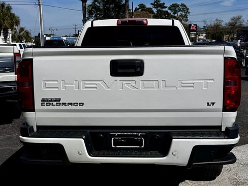 Used 2021 Chevrolet Colorado LT w/ Safety Package RWD image 5