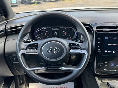 Used 2024 Hyundai Santa Cruz SEL AWD/4WD image 17