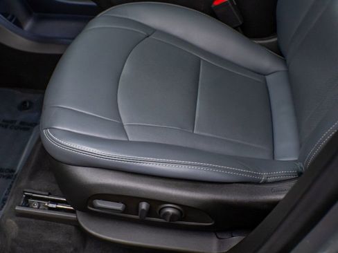 Used 2023 Buick Enclave Essence w/ Experience Buick Package image 17