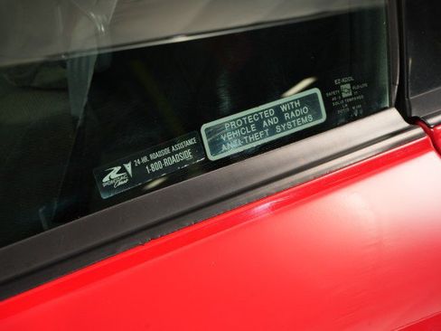 Used 1994 Pontiac Firebird Formula RWD image 32