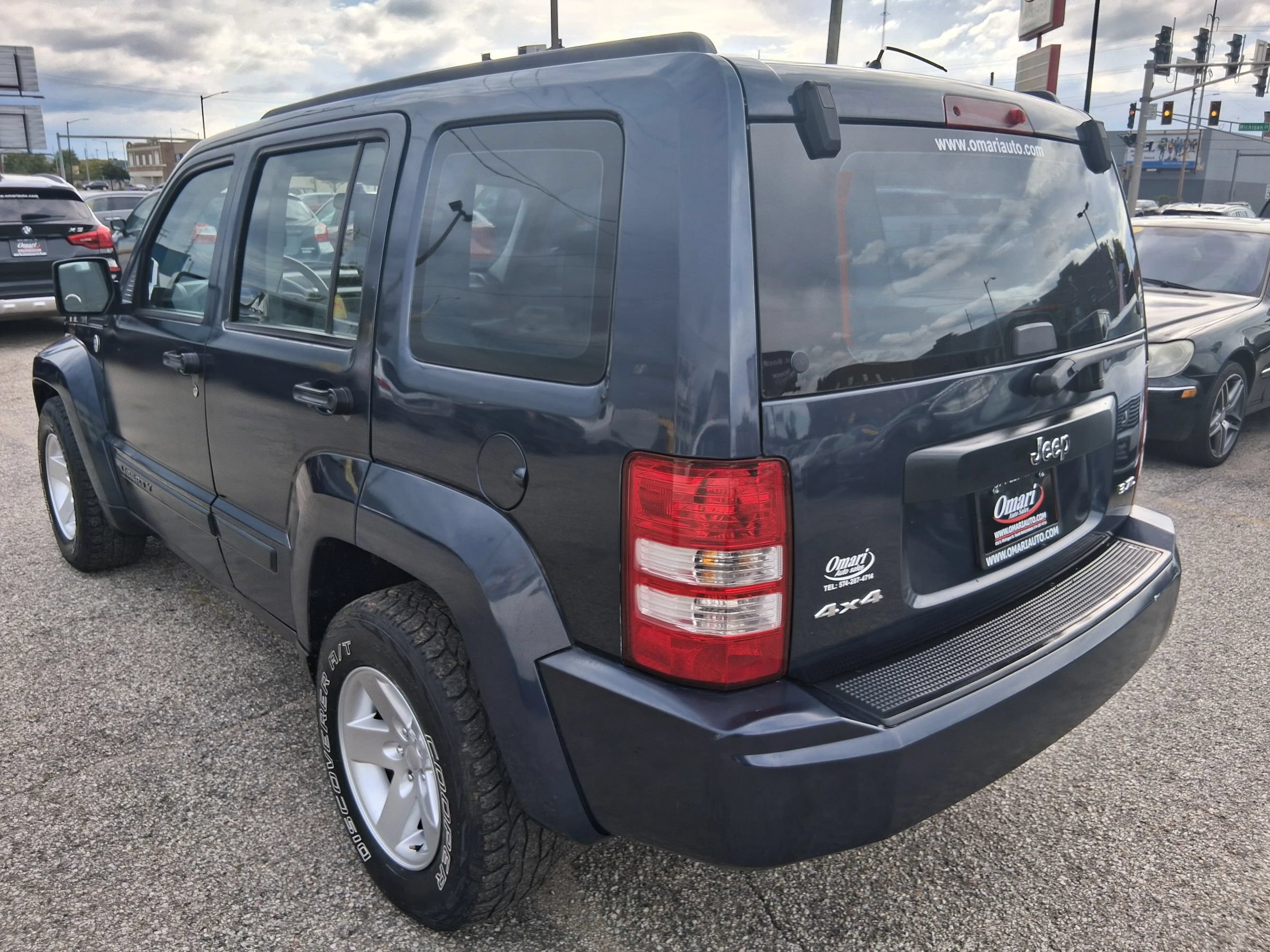 Used 2008 Jeep Liberty Sport AWD/4WD image 4