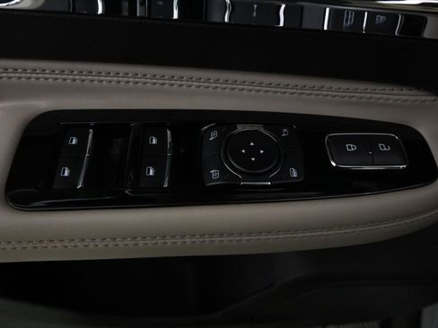 New 2026 Lincoln Corsair Premiere AWD/4WD image 23