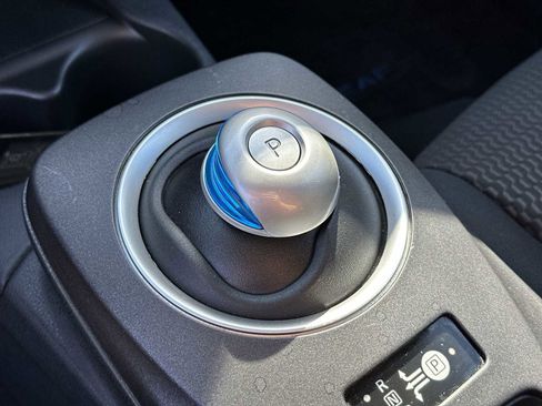 Used 2016 Nissan Leaf S w/ Charger Package image 23