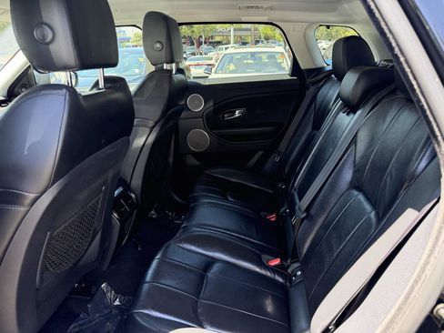 Used 2018 Land Rover Range Rover Evoque SE AWD/4WD image 18