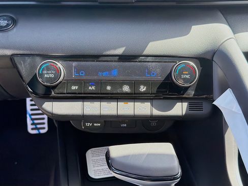 New 2026 Hyundai Elantra Sport FWD image 12