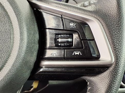 Used 2018 Subaru Outback 2.5i Limited AWD/4WD image 18