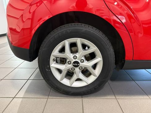 Used 2024 Kia Soul LX w/ Option Group 015 image 9