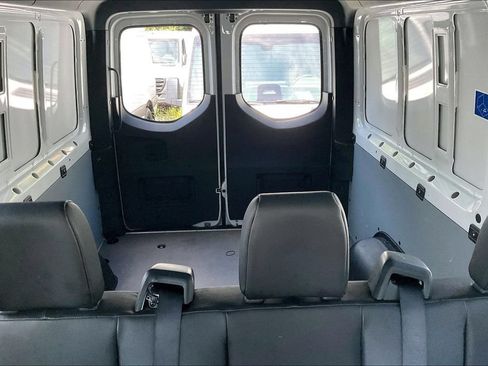 Used 2026 Mercedes-Benz Sprinter 2500 image 8
