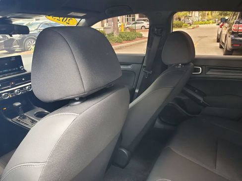 Used 2025 Honda Civic Sport image 9