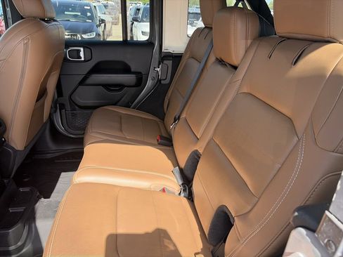 Used 2021 Jeep Wrangler Unlimited Sahara w/ Safety Group AWD/4WD image 29