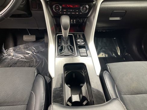 Used 2024 Mitsubishi Eclipse Cross SE image 12