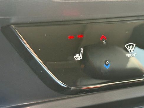 New 2026 Nissan Kicks SR w/ SR Premium Package image 29