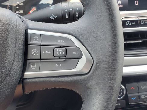 Used 2024 Jeep Compass Limited AWD/4WD image 14