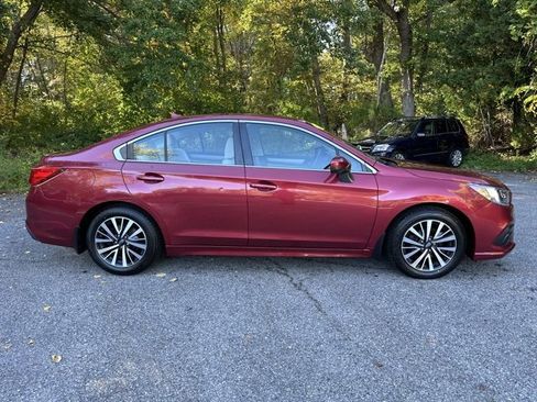 Used 2018 Subaru Legacy 2.5i Premium image 4