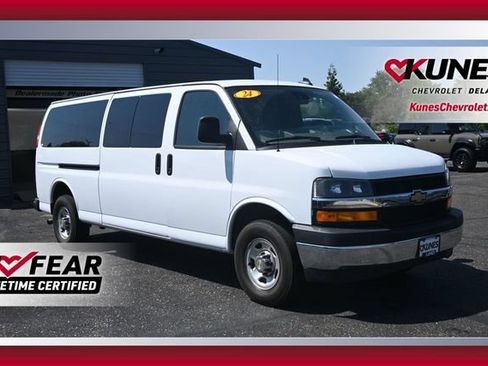 Used 2024 Chevrolet Express 3500 LT w/ LT Preferred Equipment Group RWD image 1