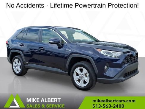 Used 2021 Toyota RAV4 XLE AWD/4WD image 1