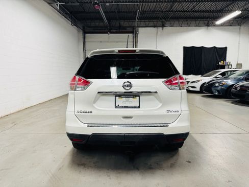 Used 2015 Nissan Rogue SV AWD/4WD image 7