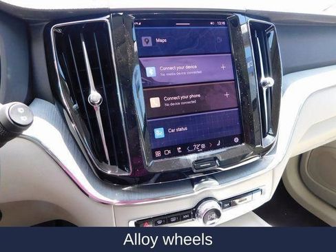 New 2025 Volvo XC60 B5 Plus w/ Protection Package Premier image 34