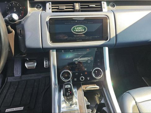 Used 2020 Land Rover Range Rover Sport HSE Dynamic image 5