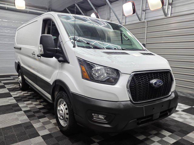 Used 2024 Ford Transit 150 Low Roof AWD w/ Exterior Upgrade Package image 5
