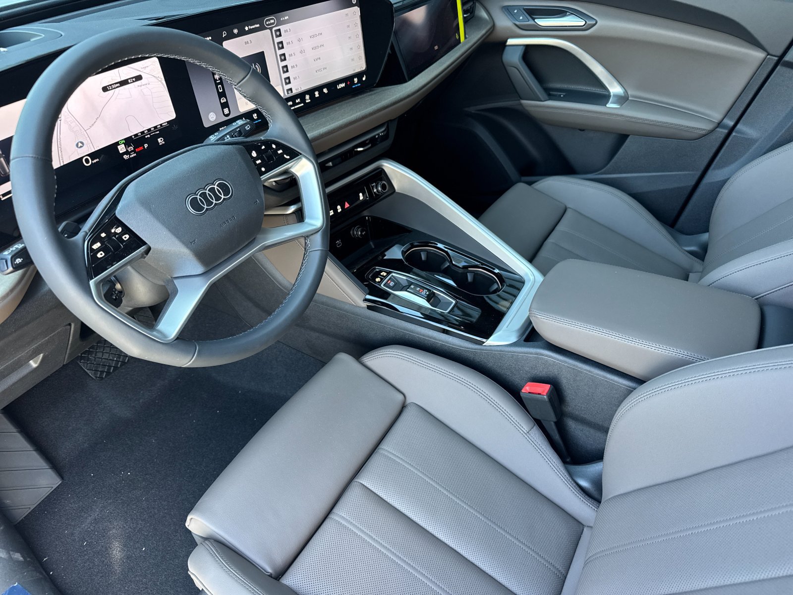 New 2026 Audi Q5 Premium AWD/4WD image 10