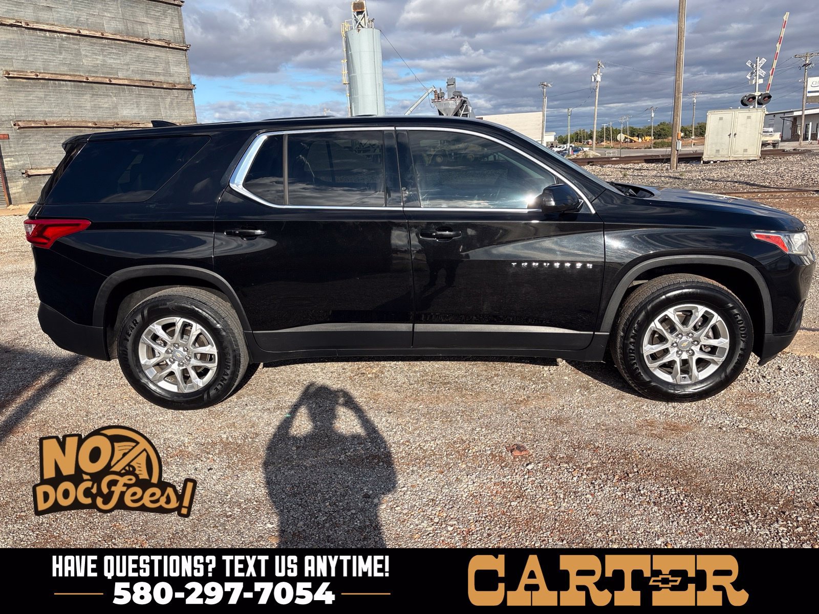 Used 2020 Chevrolet Traverse LS FWD image 10
