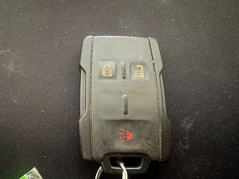 Used 2020 Chevrolet Silverado 2500 LT w/ Z71 Off-Road Package image 42