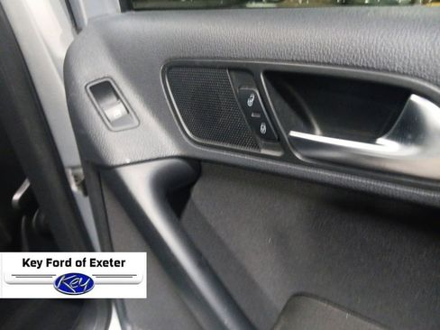 Used 2017 Volkswagen Tiguan Limited w/ Alloy Wheels Package AWD/4WD image 14