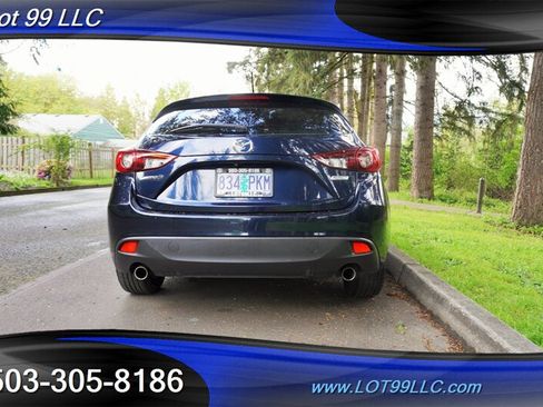 Used 2016 MAZDA MAZDA3 i Touring FWD image 10