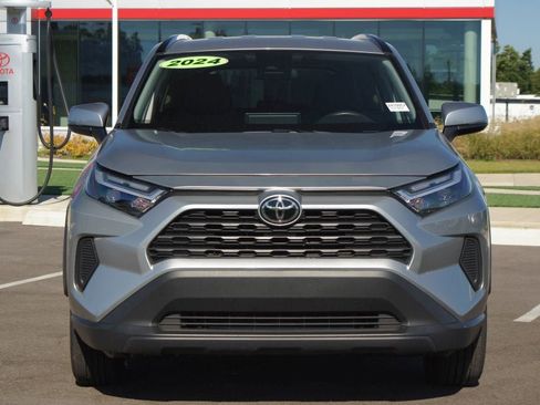 Used 2024 Toyota RAV4 XLE image 22