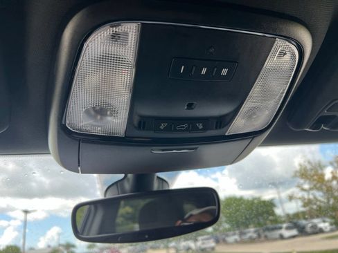 Used 2023 Dodge Durango GT w/ Blacktop Package RWD image 36