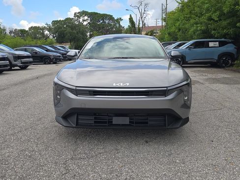 New 2026 Kia K4 FWD image 3
