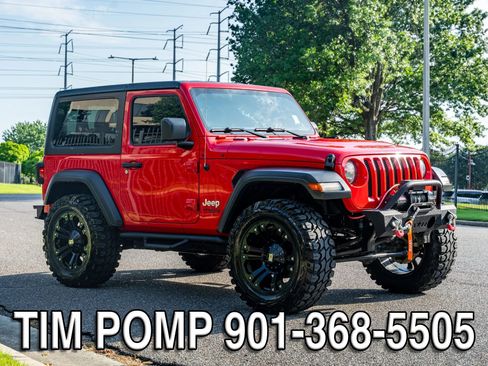 Used 2019 Jeep Wrangler Sport AWD/4WD image 4