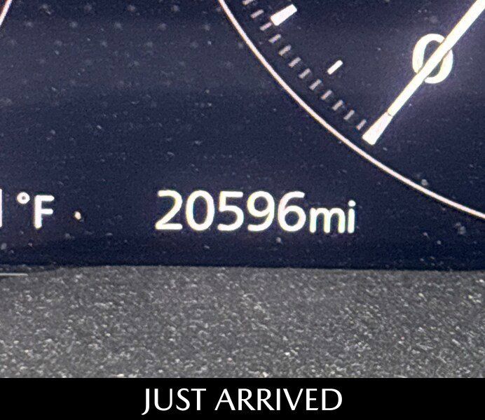 Certified 2025 MAZDA CX-70 Plug-In Hybrid w/ Premium Plus AWD/4WD image 21