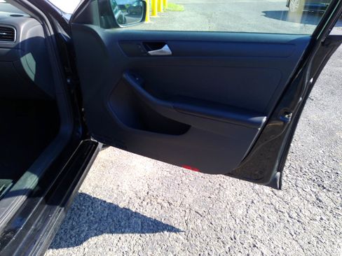 Used 2014 Volkswagen Jetta S FWD image 36