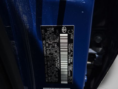 Used 2024 Toyota Prius LE FWD image 34